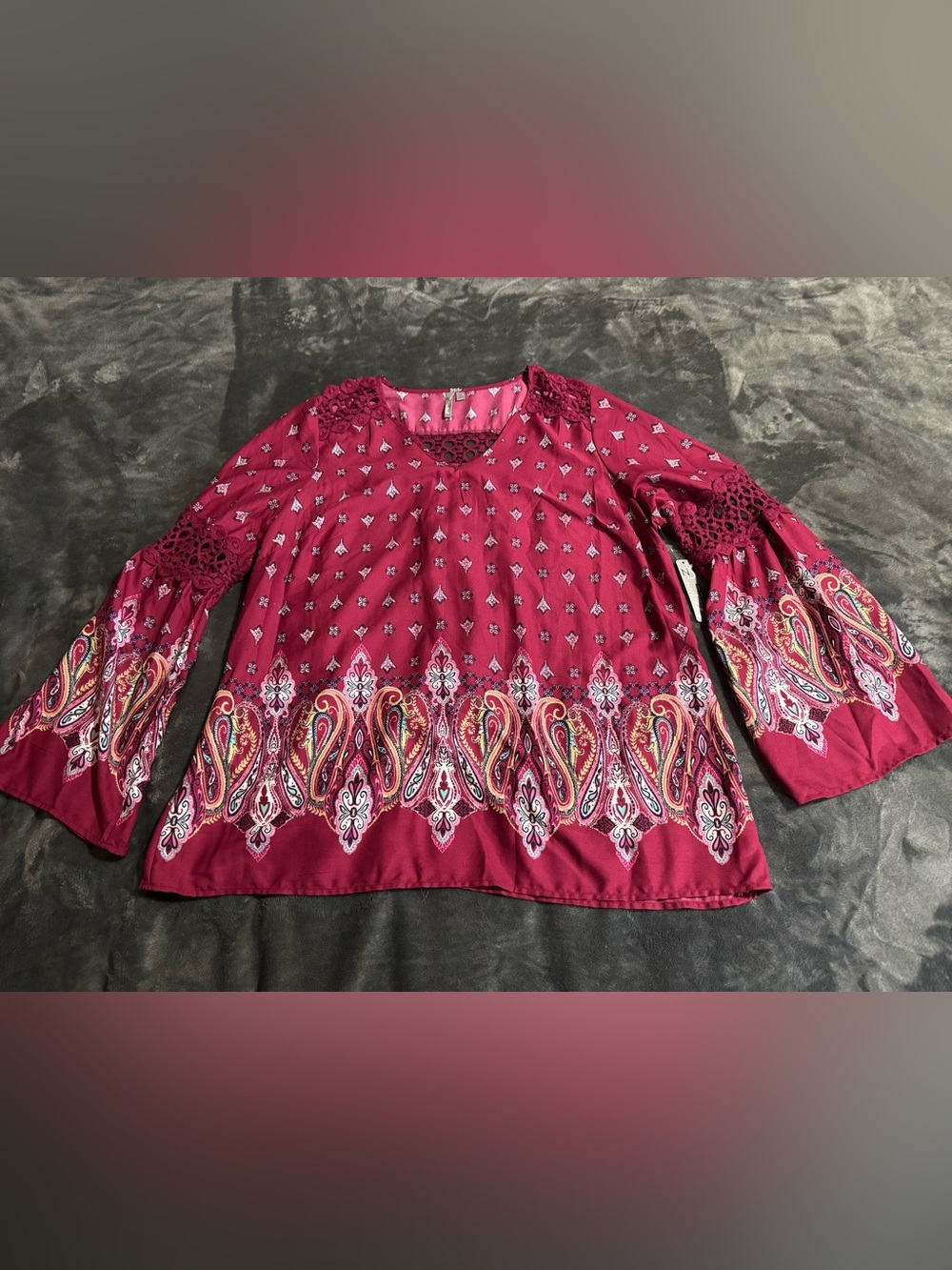 New Directions Weekend Womens 1x Vneck Flared Long Sleeve Burgundy Shirt